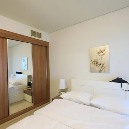 Stunning Marina View! Coliving Rooms In Princess Tower Marina Dubai Exterior photo