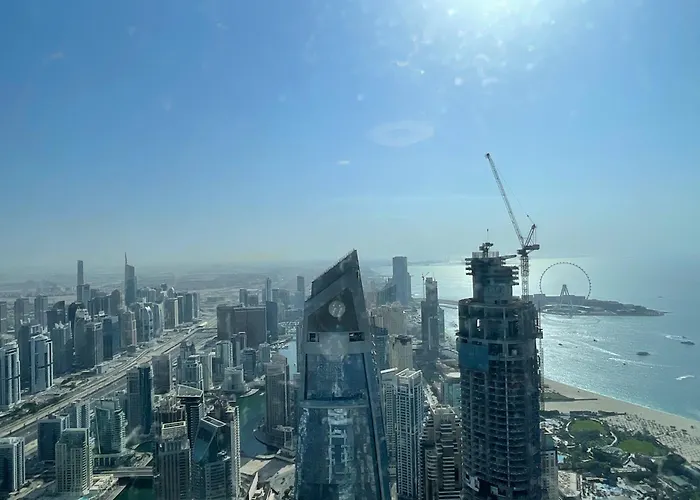 Stunning Marina View! Coliving Rooms In Princess Tower Marina