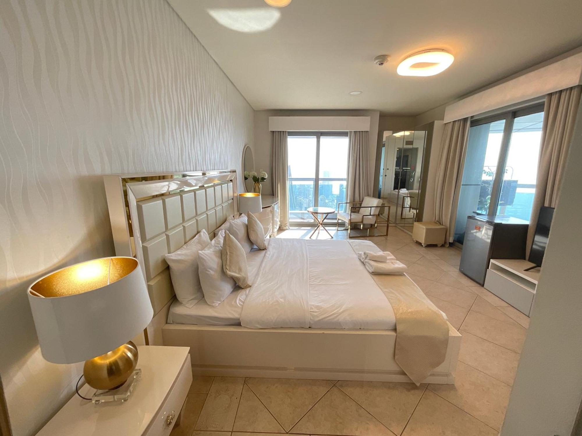 Stunning Marina View! Coliving In Princess Tower Marina * Dubai