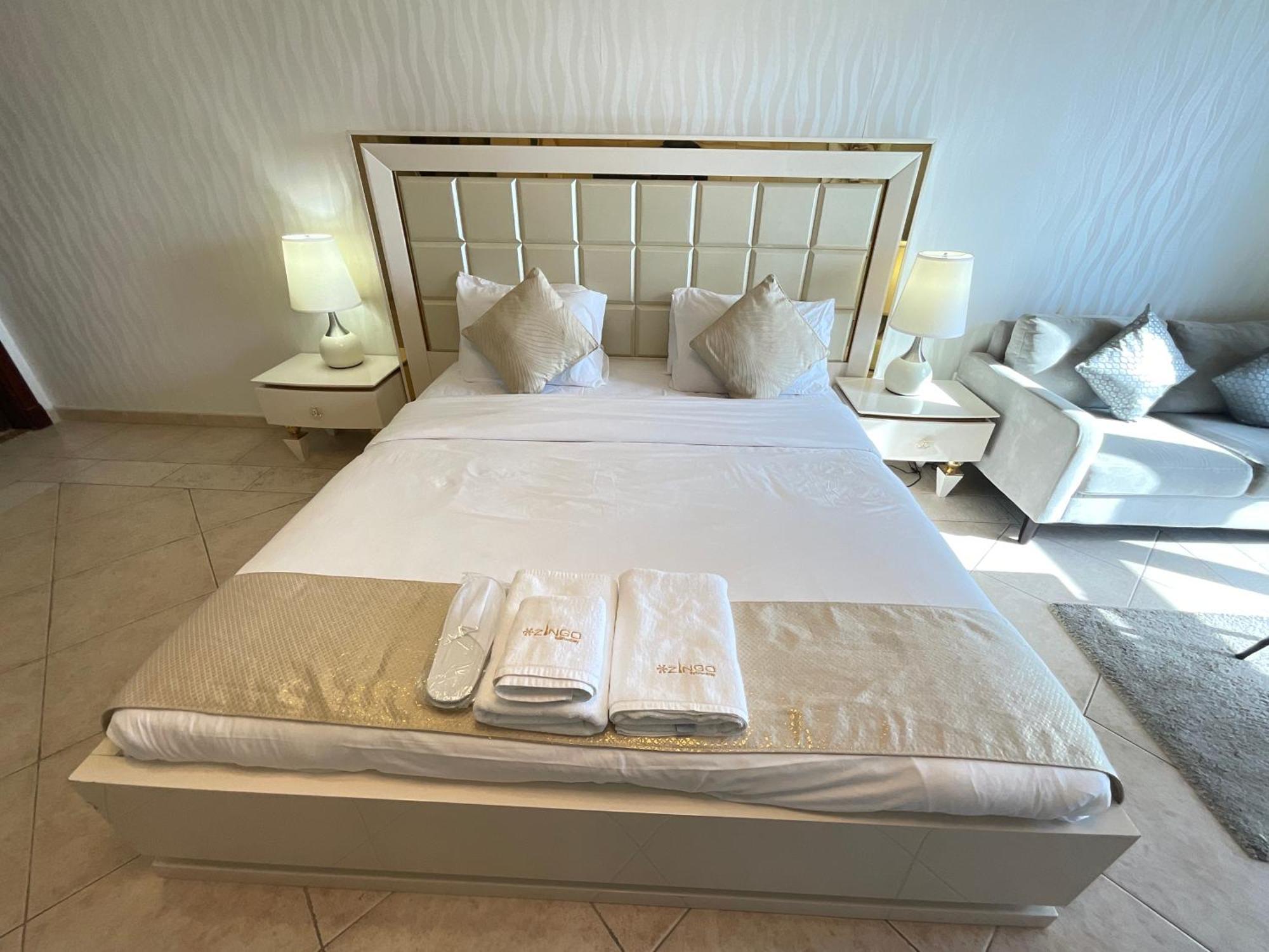 Homestay Stunning Marina View! Coliving In Princess Tower Marina *