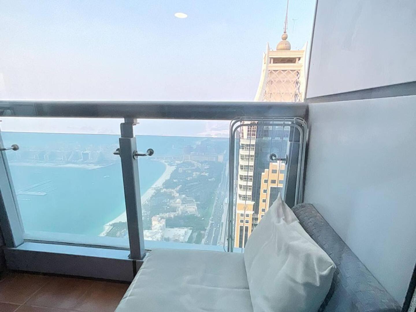 Homestay Stunning Marina View! Coliving In Princess Tower Marina